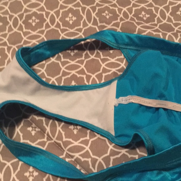 Turquoise bikini bottom with cheeky back like new - Picture 3 of 4